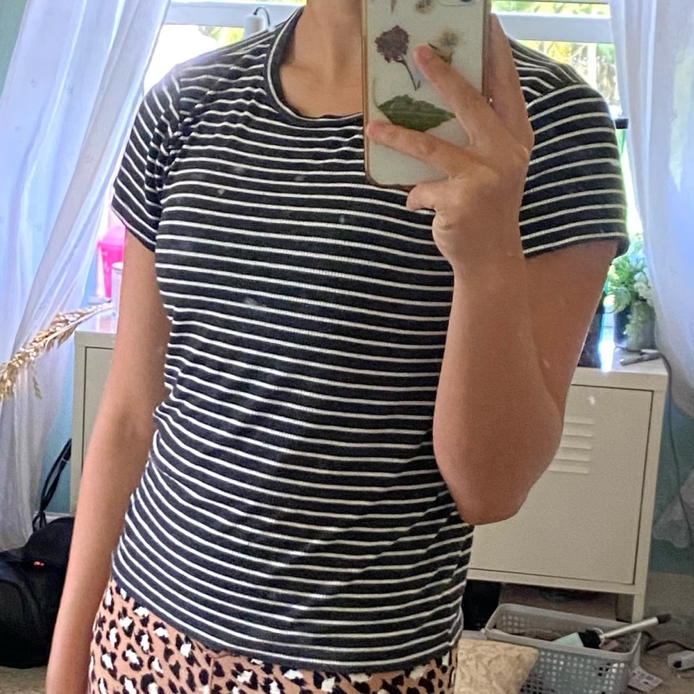 American Eagle Ribbed Top - Picture 6 of 6